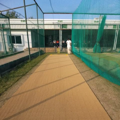 PP PLUS PORTABLE CRICKET PITCH 